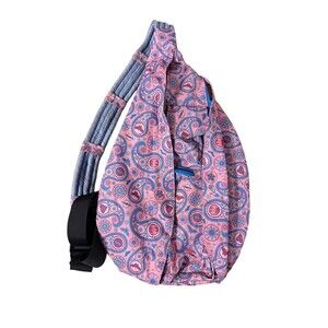 Six Flags Justice League Wonder Woman Sling Backpack DC Comics Zip Pockets Bag